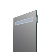 Tükör indirekt LED-es megvilágítással, érintőkapcsolóval, üvegpolccal – 60 x 80 cm